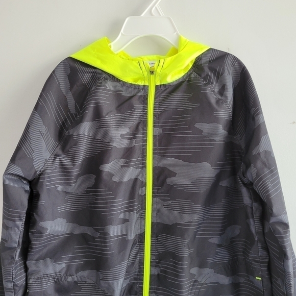 ☀️Boy's Jumping Beans Gray Camouflage Windbreaker - Picture 2 of 7